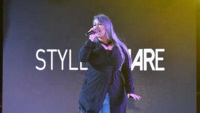 المطربة إيناس عز الدين